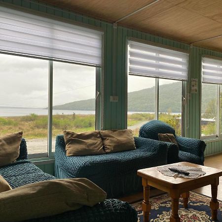 Hosteria Ensenada Puerto Puyuguapi Kültér fotó